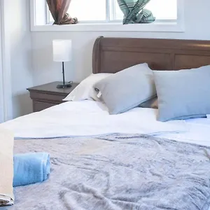 Appartement Lovely 1-br W Sofa Bed In The Heart Of Ndg