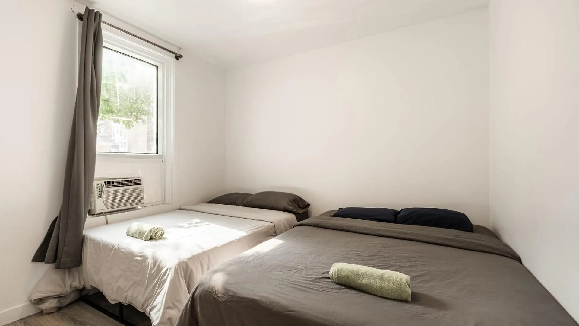 Appartement 1 Chambre-1011 Montreal Apartment